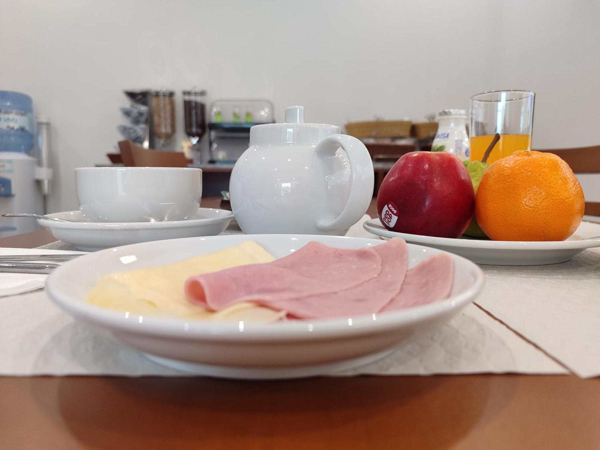 Dom Hotel Penafiel Ngoại thất bức ảnh